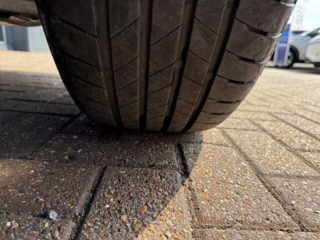 Nissan Qashqai 1.3 DiG-T MH N-Connecta 5dr