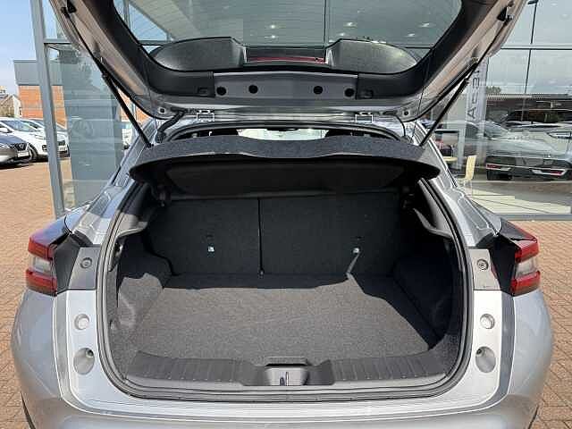 Nissan Juke 1.0 DiG-T 114 Tekna 5dr DCT