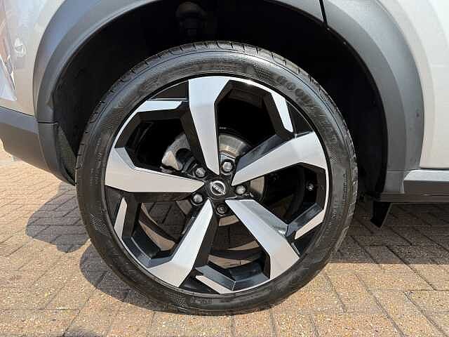 Nissan Juke 1.0 DiG-T 114 Tekna 5dr DCT