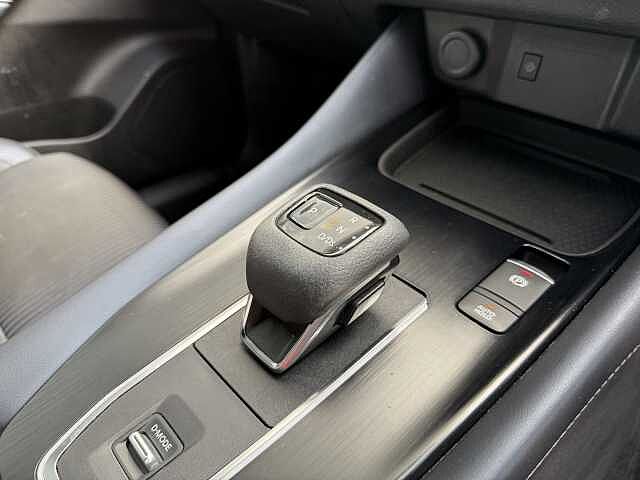 Nissan Qashqai 1.3 DiG-T MH 158 Tekna 5dr Xtronic