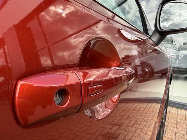 Nissan Qashqai 1.3 DiG-T MH 158 Tekna 5dr Xtronic