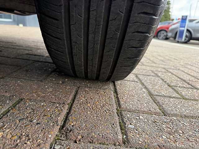 Nissan Qashqai 1.3 DiG-T MH 158 Acenta Premium 5dr Xtronic