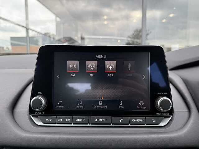 Nissan Qashqai 1.3 DiG-T MH 158 Acenta Premium 5dr Xtronic