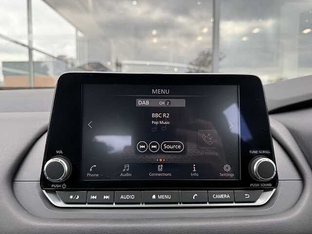 Nissan Qashqai 1.3 DiG-T MH 158 Acenta Premium 5dr Xtronic