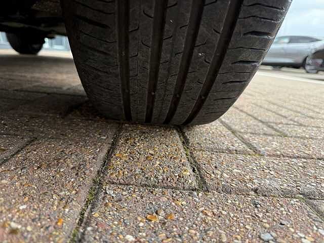 Nissan Qashqai 1.3 DiG-T MH 158 Acenta Premium 5dr Xtronic