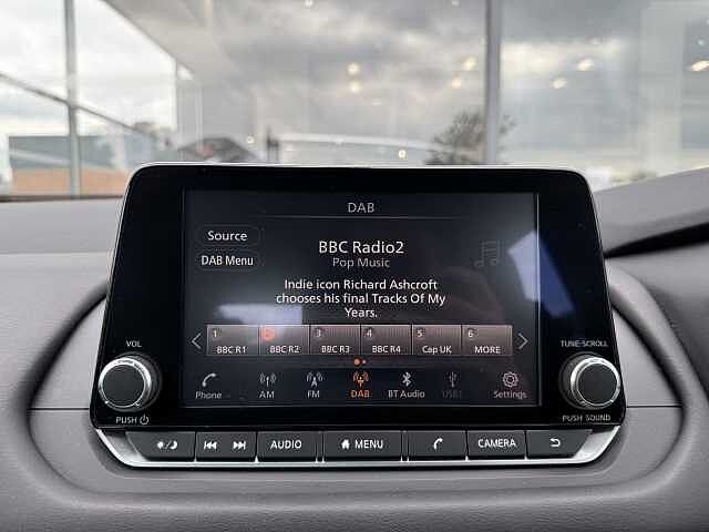 Nissan Qashqai 1.3 DiG-T MH 158 Acenta Premium 5dr Xtronic