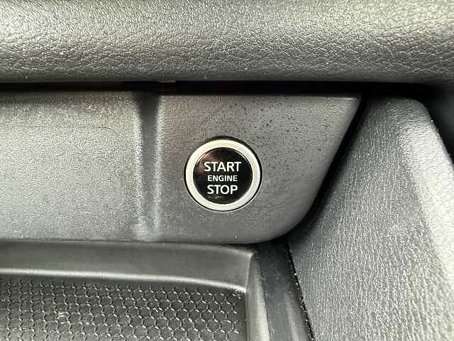 Nissan Qashqai 1.3 DiG-T MH 158 Acenta Premium 5dr Xtronic