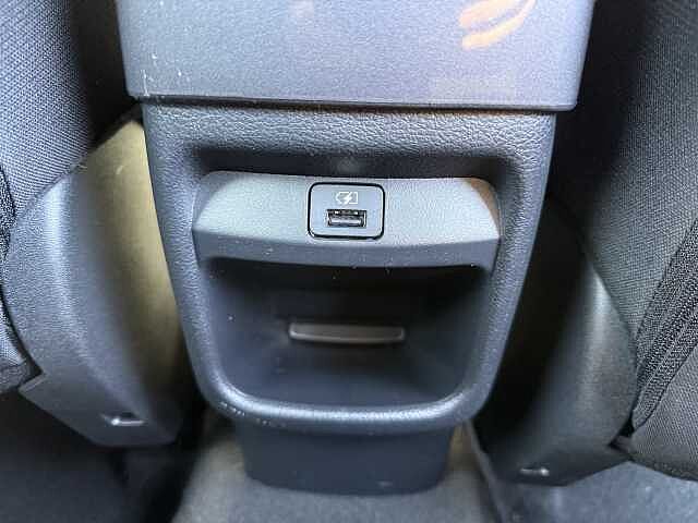 Nissan Juke 1.0 DiG-T 114 N-Connecta 5dr