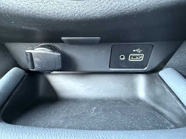 Nissan Juke 1.0 DiG-T 114 N-Connecta 5dr