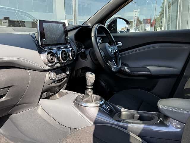 Nissan Juke 1.0 DiG-T 114 N-Connecta 5dr