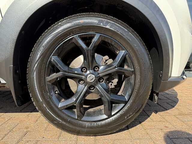 Nissan Juke 1.0 DiG-T 114 N-Connecta 5dr