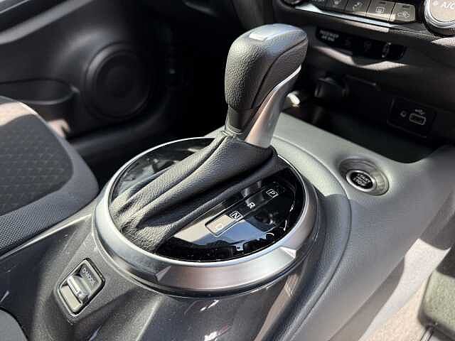 Nissan Juke 1.0 DiG-T 114 N-Connecta 5dr DCT