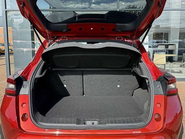 Nissan Juke 1.0 DiG-T 114 N-Connecta 5dr DCT