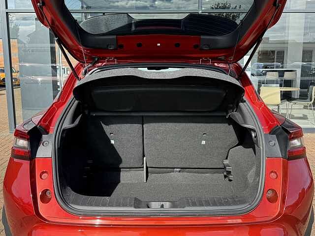 Nissan Juke 1.0 DiG-T 114 N-Connecta 5dr DCT