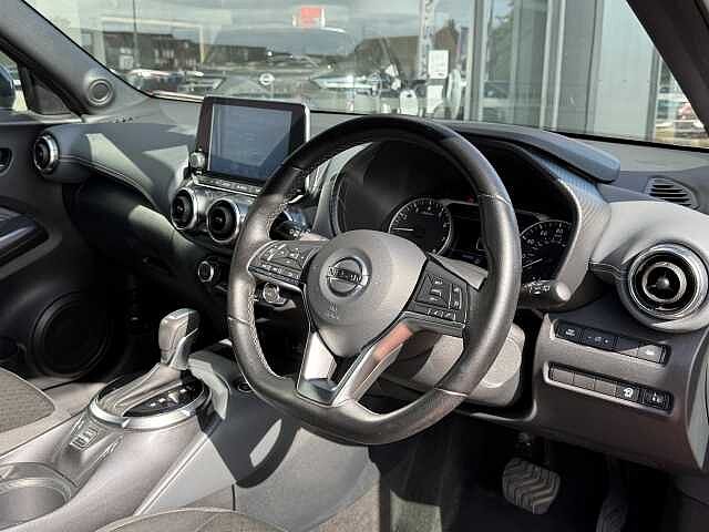 Nissan Juke 1.0 DiG-T 114 N-Connecta 5dr DCT
