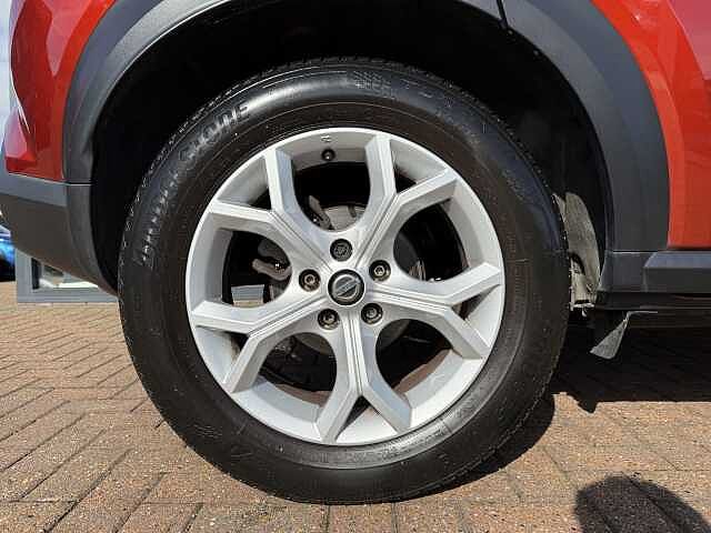 Nissan Juke 1.0 DiG-T 114 N-Connecta 5dr DCT