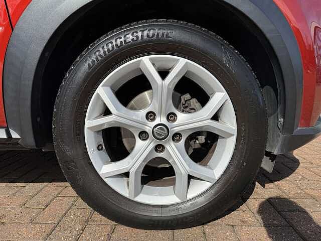 Nissan Juke 1.0 DiG-T 114 N-Connecta 5dr DCT