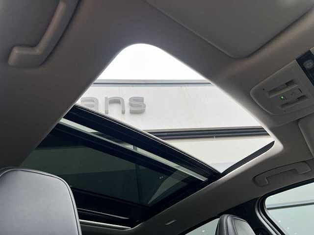 Nissan Ariya Evolve e-4ORCE (225kw)