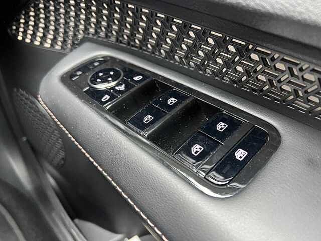 Nissan Ariya Evolve e-4ORCE (225kw)