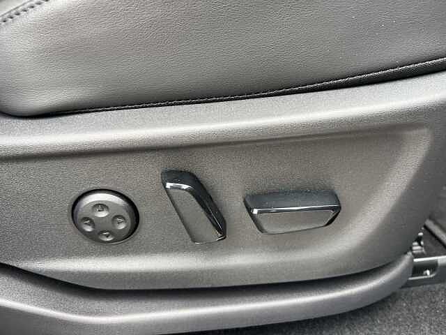 Nissan Ariya Evolve e-4ORCE (225kw)