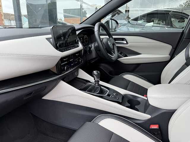 Nissan Qashqai 1.3 DiG-T MH Tekna 5dr