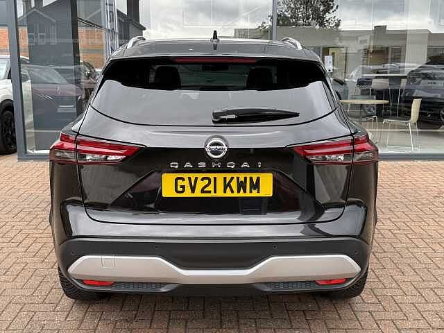 Nissan Qashqai 1.3 DiG-T MH Tekna 5dr