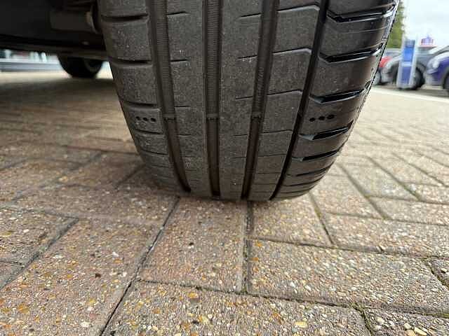 Nissan Juke 1.0 DiG-T 114 Tekna 5dr DCT