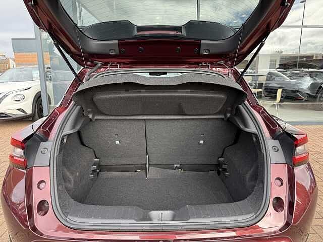 Nissan Juke 1.0 DiG-T 114 N-Connecta 5dr DCT