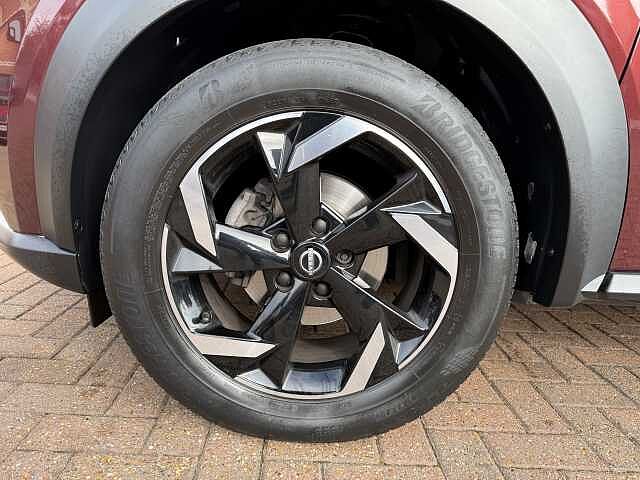 Nissan Juke 1.0 DiG-T 114 N-Connecta 5dr DCT