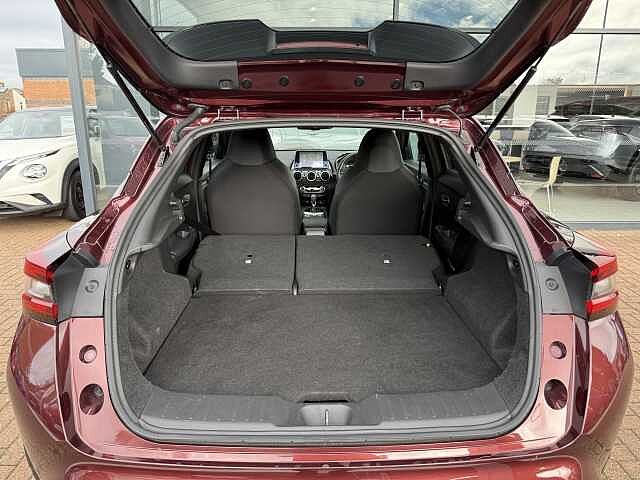 Nissan Juke 1.0 DiG-T 114 N-Connecta 5dr DCT