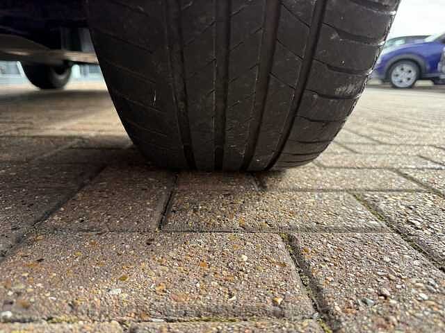 Nissan Juke 1.0 DiG-T 114 N-Connecta 5dr DCT