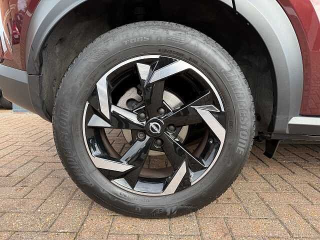 Nissan Juke 1.0 DiG-T 114 N-Connecta 5dr DCT