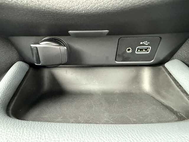 Nissan Juke 1.0 DiG-T 114 N-Connecta 5dr