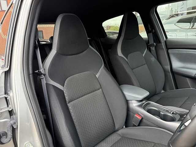 Nissan Juke 1.0 DiG-T 114 N-Connecta 5dr