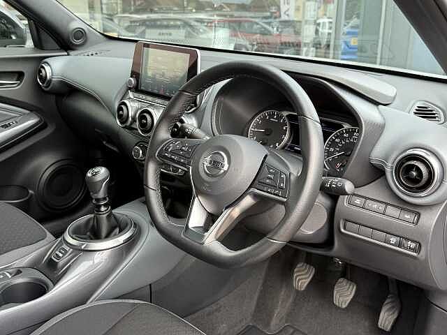 Nissan Juke 1.0 DiG-T 114 N-Connecta 5dr