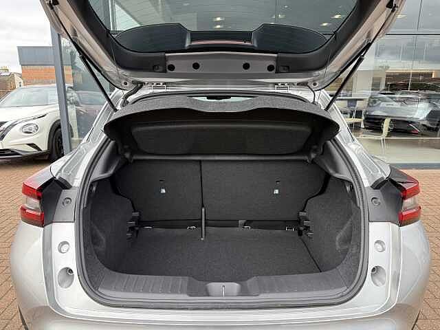 Nissan Juke 1.0 DiG-T 114 N-Connecta 5dr