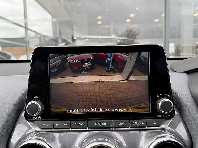 Nissan Juke 1.0 DiG-T 114 N-Connecta 5dr