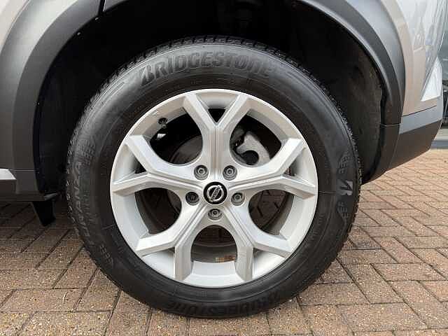 Nissan Juke 1.0 DiG-T 114 N-Connecta 5dr