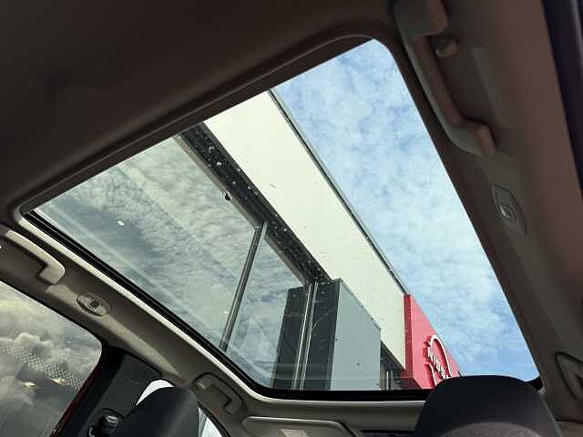 Nissan Qashqai 1.3 DiG-T MH 158 N-Connecta 5dr Xtronic