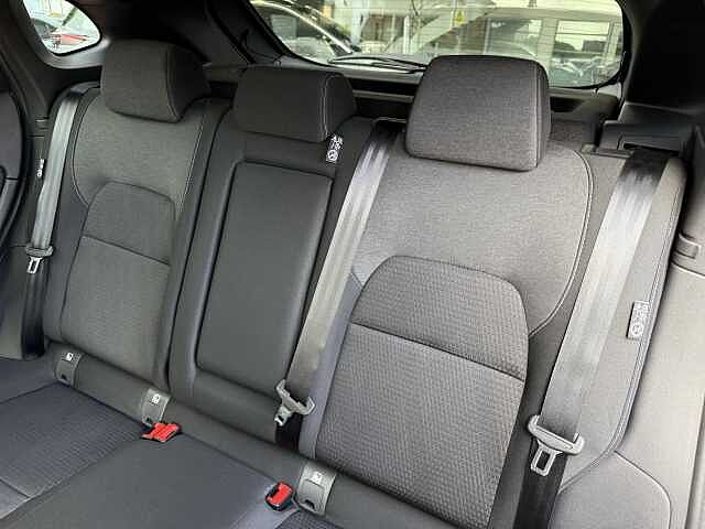 Nissan Qashqai 1.3 DiG-T MH 158 N-Connecta 5dr Xtronic