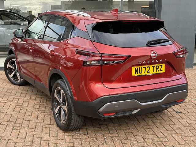Nissan Qashqai 1.3 DiG-T MH 158 N-Connecta 5dr Xtronic