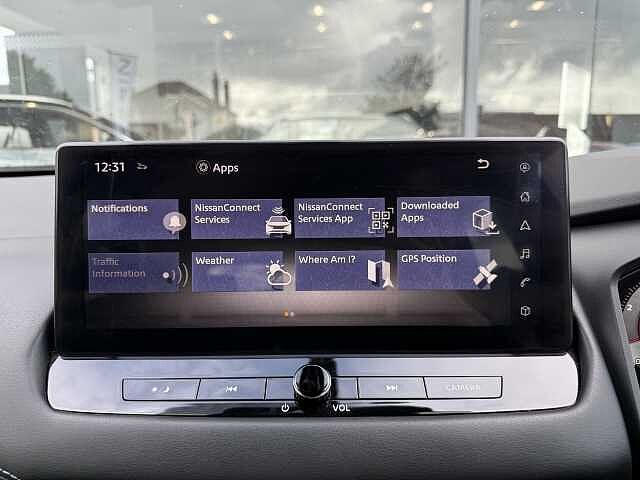 Nissan Qashqai 1.3 DiG-T MH 158 N-Connecta 5dr Xtronic