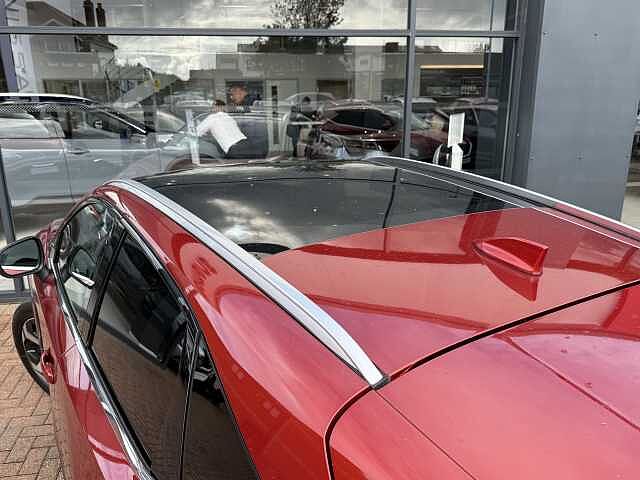 Nissan Qashqai 1.3 DiG-T MH 158 N-Connecta 5dr Xtronic