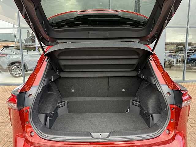 Nissan Qashqai 1.3 DiG-T MH 158 N-Connecta 5dr Xtronic