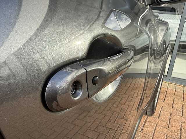 Nissan Juke 1.5 dCi N-Connecta 5dr