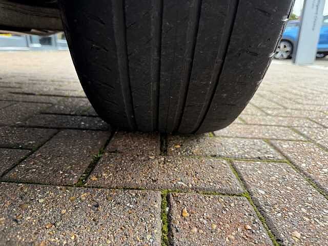 Nissan Qashqai 1.3 DiG-T MH N-Connecta 5dr