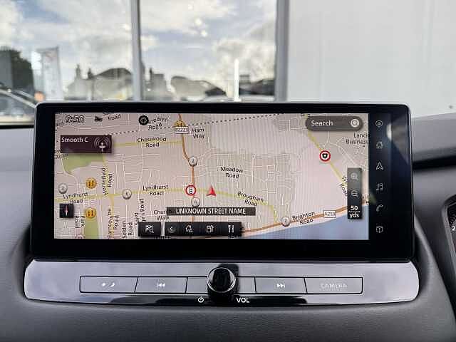 Nissan Qashqai 1.3 DiG-T MH 158 N-Connecta 5dr Xtronic