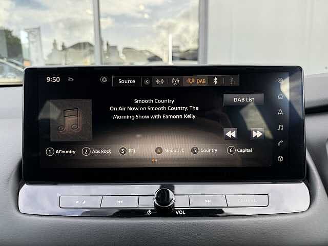 Nissan Qashqai 1.3 DiG-T MH 158 N-Connecta 5dr Xtronic