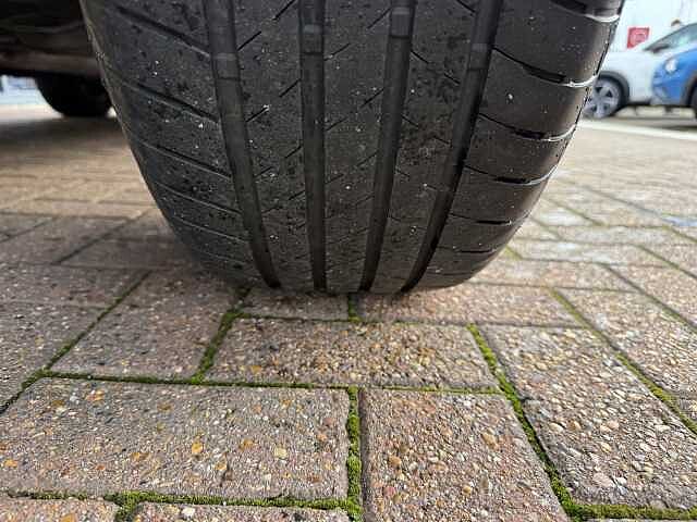 Nissan Qashqai 1.3 DiG-T MH 158 N-Connecta 5dr Xtronic