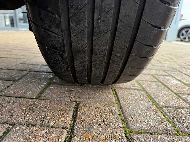 Nissan Qashqai 1.3 DiG-T MH 158 N-Connecta 5dr Xtronic